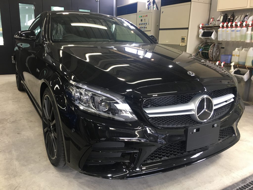 メルセデス ベンツ C43 Ulgoap 1ガラスコーティング施工 大阪のガラスコーティングはカーメイクアートプロへ コーティング で大切な愛車をいつまでも美しく 大阪での車のコーティングはお任せください