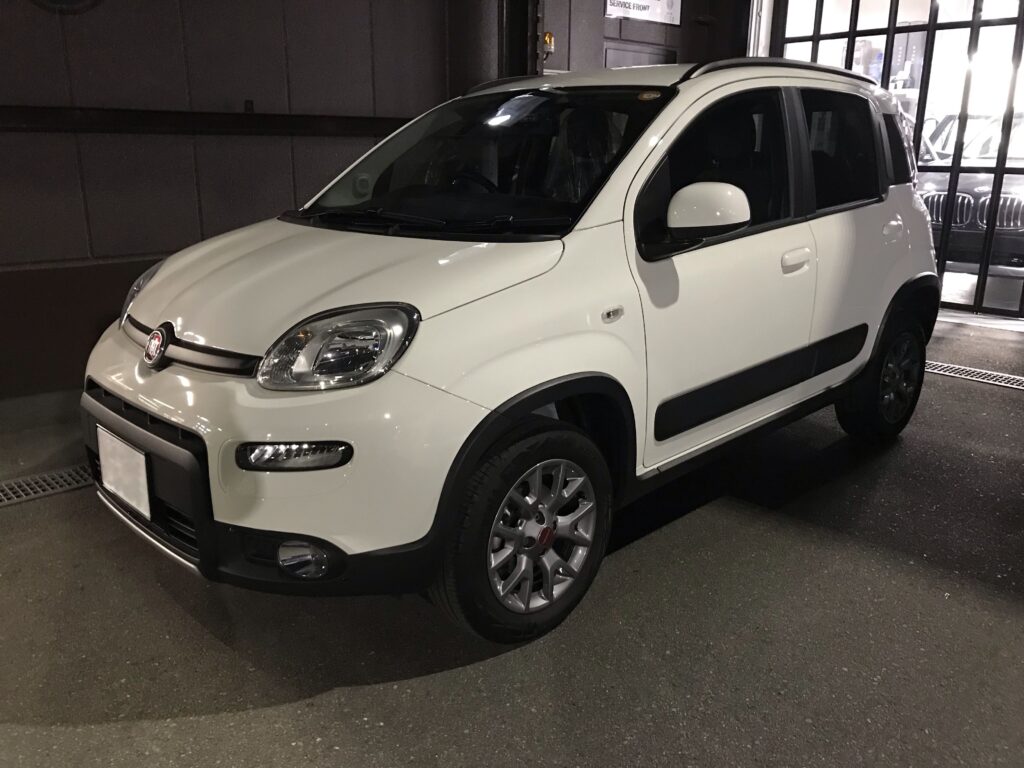 Fiat Panda シートヒーター取付 大阪のガラスコーティングはカーメイクアートプロへ コーティングで大切な愛車をいつまでも美しく 大阪での車のコーティングはお任せください