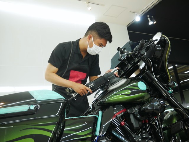 Harley-Davidson CVO Road Glide／Ceramic Pro IONコーティング施工 磨き ポリッシング5