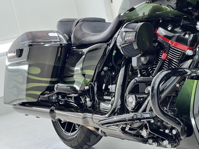 Harley-Davidson CVO Road Glide／Ceramic Pro IONコーティング施工 完成6