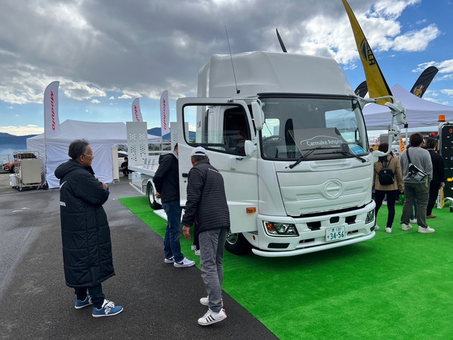 ジャパントラックショー2023 富士スピードウェイ 展示車 日野レンジャー