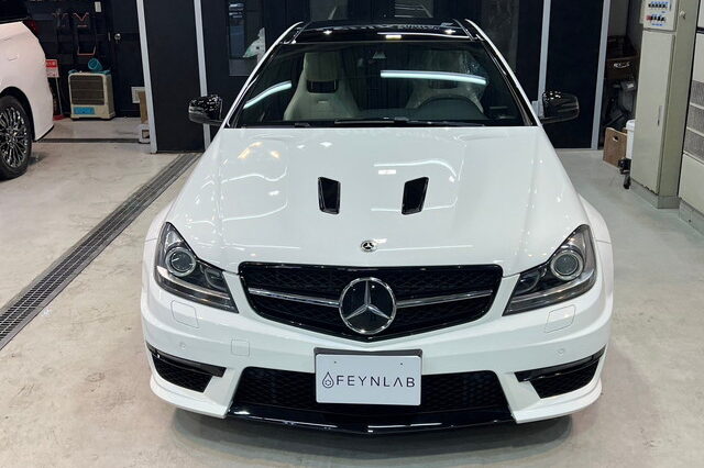 メルセデス・ベンツ C63 / ファインラボ セラミック ヴァージョン3+ガラス全面撥水コーティング+ホイールコーティング施工